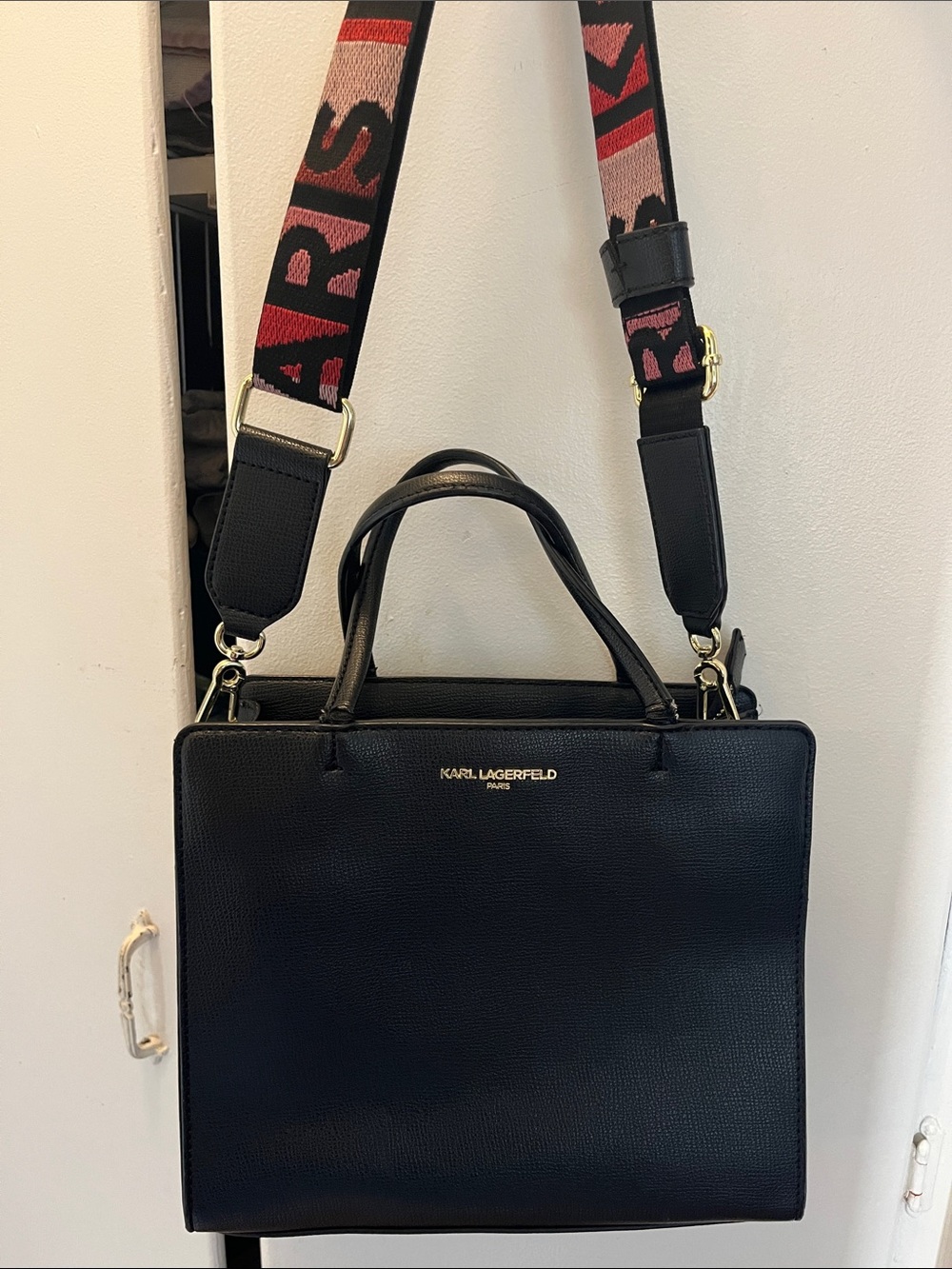 Karl Lagerfeld Black Leather Purse with Detachable Logo Strap - Picture 1 of 5